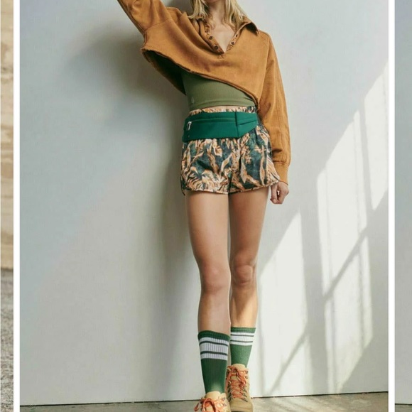 Free People The Way Home Short Printed - Picture 2 of 5